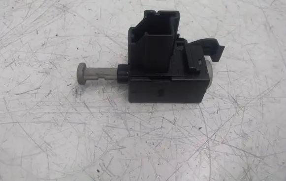 Clutch pedal sensor
