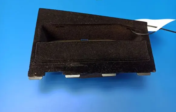 Mercedes-Benz CLS C219 Glove box central console A2196800110 92501
