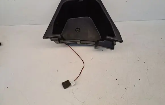 Toyota Prius (NHW20) Glove box in trunk 6499747010