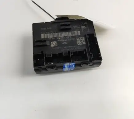 Volkswagen Golf VII Door control unit/module 5Q0959592E 5Q0959592B