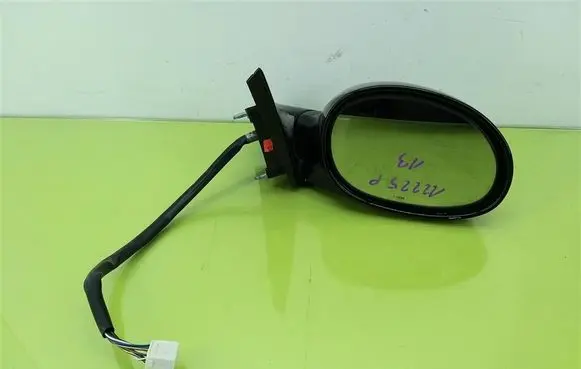 Chrysler 300M Front door electric wing mirror 