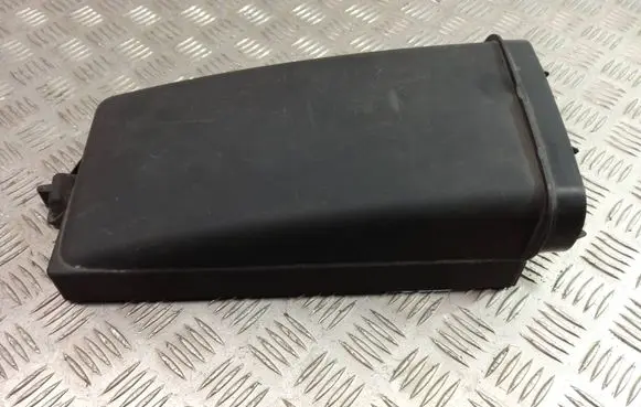 BMW 7 E65 E66 Cabin air micro filter cap 8379958