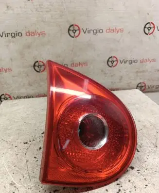 Volkswagen Golf V Tailgate rear/tail lights 1K6945093G 89031705