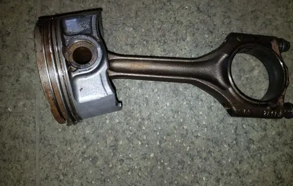 BMW 3 E46 Piston with connecting rod 11241437212 11257512526