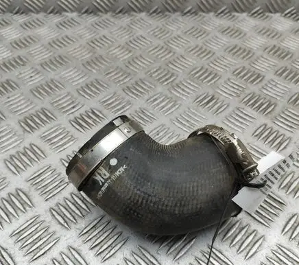Volkswagen Transporter - Caravelle T6 Intercooler hose/pipe 04L145822H