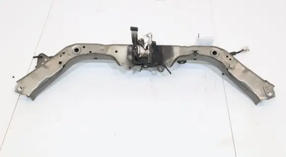 Honda CR-V Front bumper support beam 