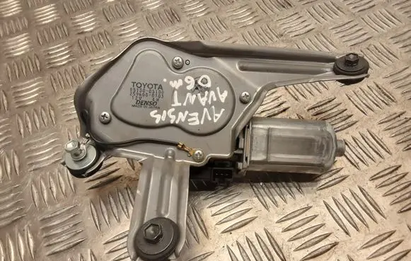 Toyota Avensis T250 Rear window wiper motor 8513005100