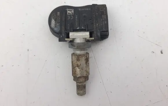 Hyundai Santa Fe Tire pressure sensor 529333N100