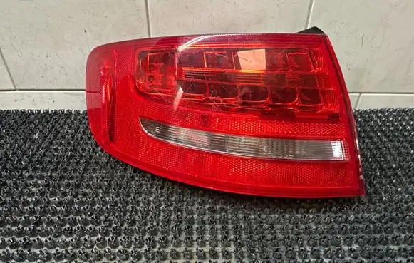 Audi A4 S4 B8 8K Rear/tail lights 8K9945095B