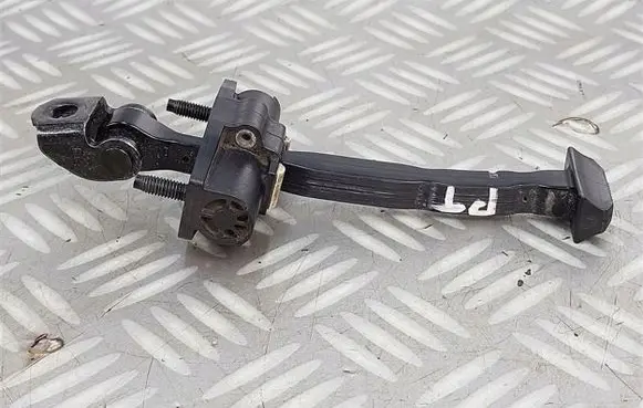 Volvo XC40 Front door check strap stopper 31457263