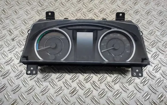 Toyota Camry Speedometer (instrument cluster) 838000X73000