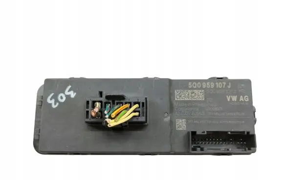 Volkswagen Touran III Other control units/modules 5Q0959107J