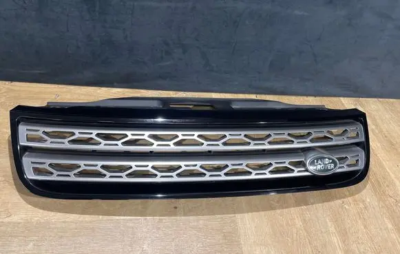 Land Rover Discovery 5 Front bumper upper radiator grill HY328200A T1158 C8C9A