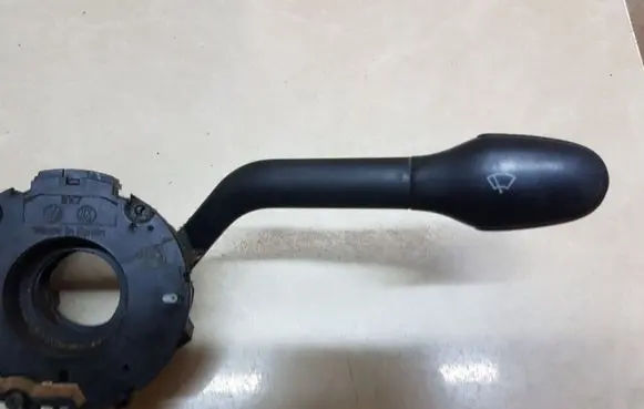 Volkswagen Caddy Wiper control stalk