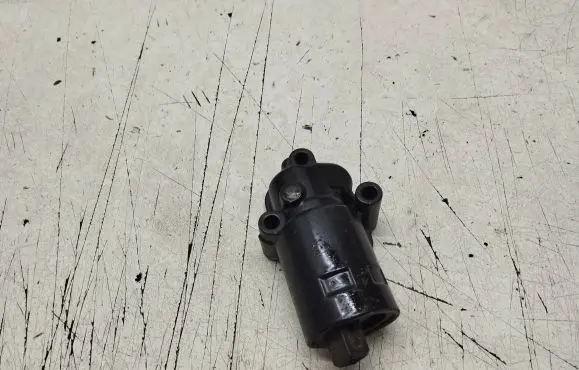 Audi 80 90 S2 B4 Idle control valve (regulator) 077133455a