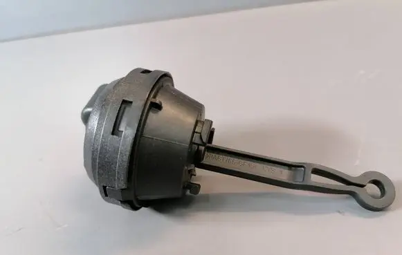 BMW 5 F10 F11 EGR valve 8515899 11718515899