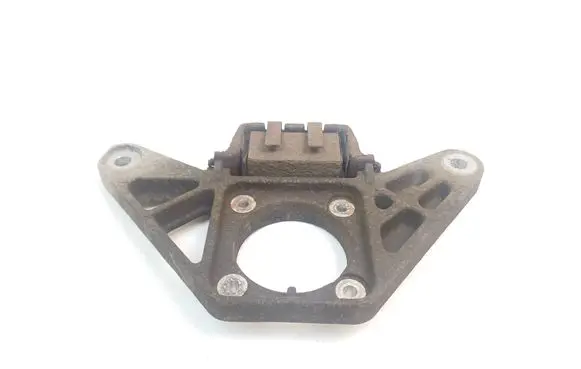 Jeep Cherokee Rear differential/diff mount bracket 68155099AD