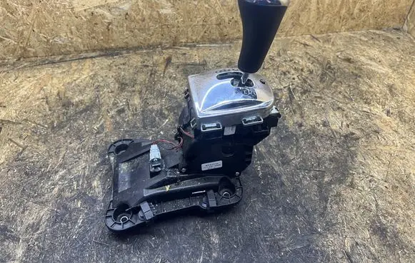 Citroen C4 I Gear shifter/selector 96816077VD 96001Y01