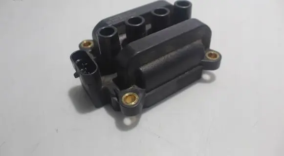 Renault Twingo II High voltage ignition coil U2028429N
