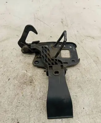 Audi Q5 SQ5 Engine bonnet (hood) release handle