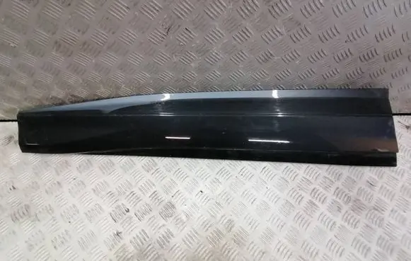 Audi Q4 Sportback e-tron Front door trim (molding) Au2034Y10