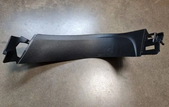 Chrysler Pacifica Other trunk/boot trim element 5RJ28DX9AE 5RJ28TRMAB I01909080BLR