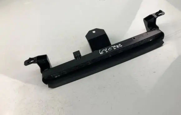 Volvo V70 Third/center stoplight 30763884