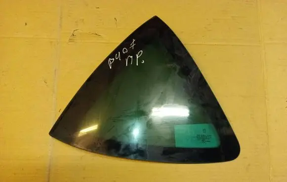 Peugeot 407 Rear side window