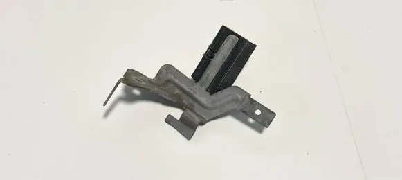 Other engine bay part