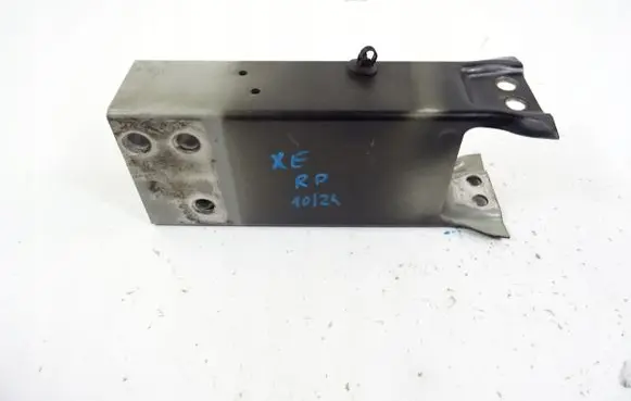 Jaguar XE Front bumper shock/impact absorber STREFA