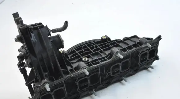 Mercedes-Benz Vito Viano W639 Intake manifold A6510900037