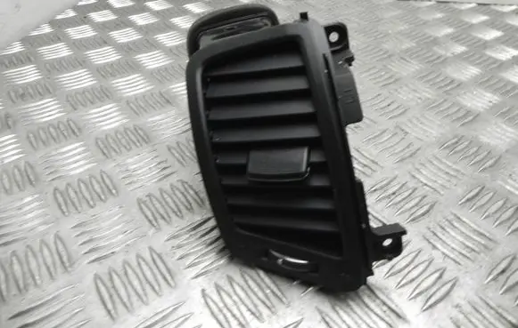 KIA Sorento Rear air vent grill 974102P000