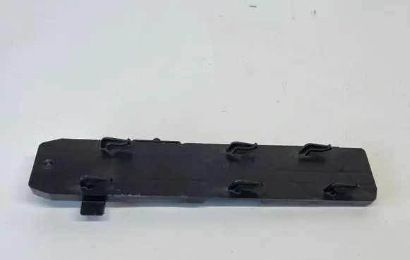 Volkswagen Golf V Cabin air micro filter cap 1K0819422
