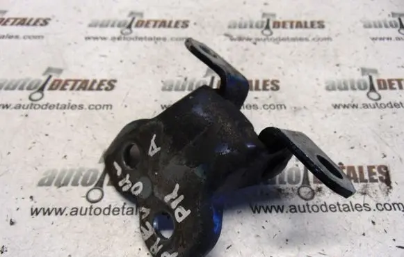Toyota Previa (XR30, XR40) II Front door lower hinge 