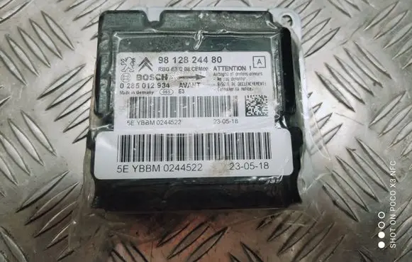 Citroen C4 Cactus Airbag control unit/module 9812824480