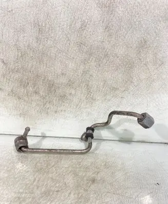 Skoda Superb B5 (3U) Fuel injector supply line/pipe 110423 U321s