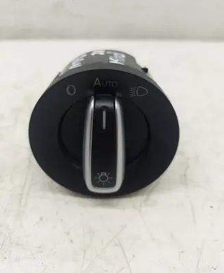 Volkswagen PASSAT CC Light switch PA6GF4GB30