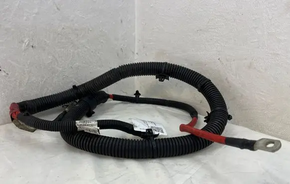 Opel Insignia A Positive cable (battery) 39035982