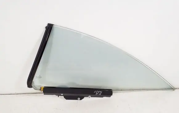 Rear side window