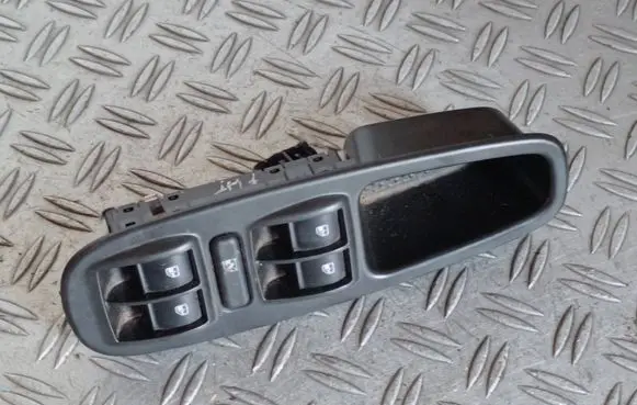 Electric window control switch