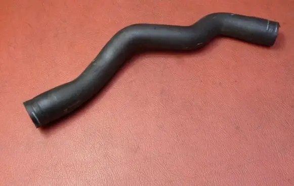Opel Insignia A Engine coolant pipe/hose 13350532