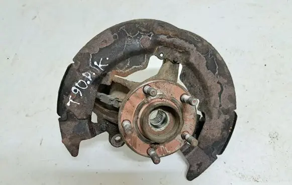 Volvo V50 Front wheel hub