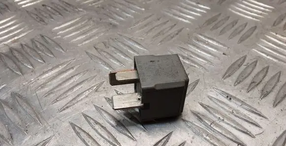 Ford Mondeo MK IV Other relay 6G9T14B192EA
