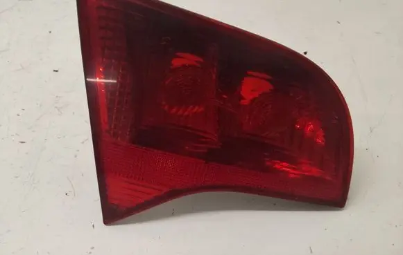 Audi A4 S4 B7 8E 8H Tailgate rear/tail lights 8E9954093