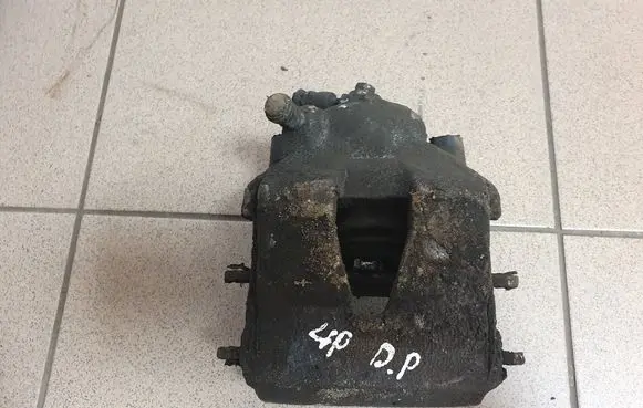 Volkswagen Up Front brake caliper