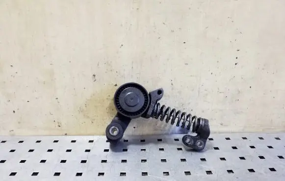 Volvo XC70 Alternator belt tensioner 