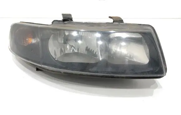 Seat Toledo II (1M) Headlight/headlamp 1M1941002D
