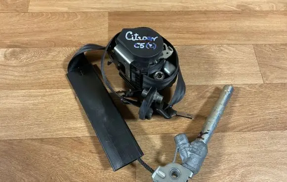 Citroen C5 Front seatbelt B507743