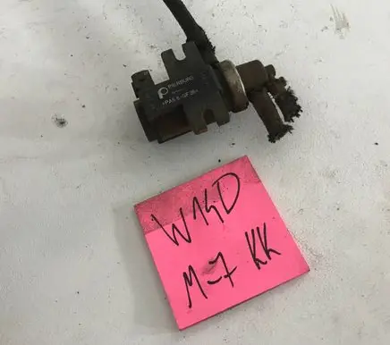 Audi A6 S6 C5 4B Voltage converter/converter module 1212123