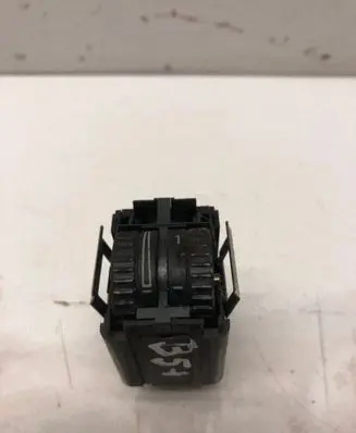 Volkswagen PASSAT B5.5 Headlight level height control switch 3C0941333